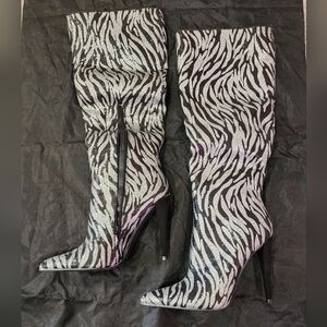 Shoe Dazzle Glitter Zebra Heeled Knee High Boots Size 8 NWOB